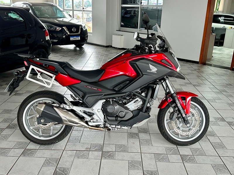 HONDA MOTOS NC 750 X 2019/2020 SÉTIMA VEÍCULOS GUAPORÉ / Carros no Vale