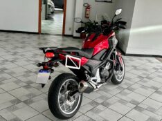 HONDA MOTOS NC 750 X 2019/2020 SÉTIMA VEÍCULOS GUAPORÉ / Carros no Vale