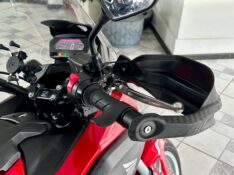 HONDA MOTOS NC 750 X 2019/2020 SÉTIMA VEÍCULOS GUAPORÉ / Carros no Vale