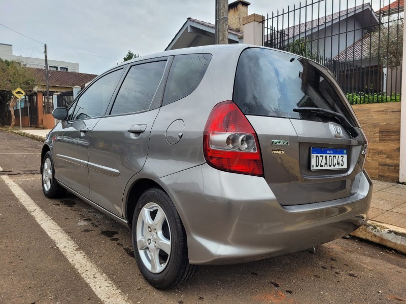 HONDA FIT LX 1.4/ 1.4 FLEX 8V/16V 5P MEC. 2007/2008 ADRIANO VEÍCULOS CRUZEIRO DO SUL / Carros no Vale