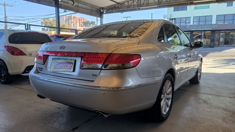 HYUNDAI AZERA GLS 3.3 2009/2010 SANCCAR VEÍCULOS SANTA CRUZ DO SUL / Carros no Vale