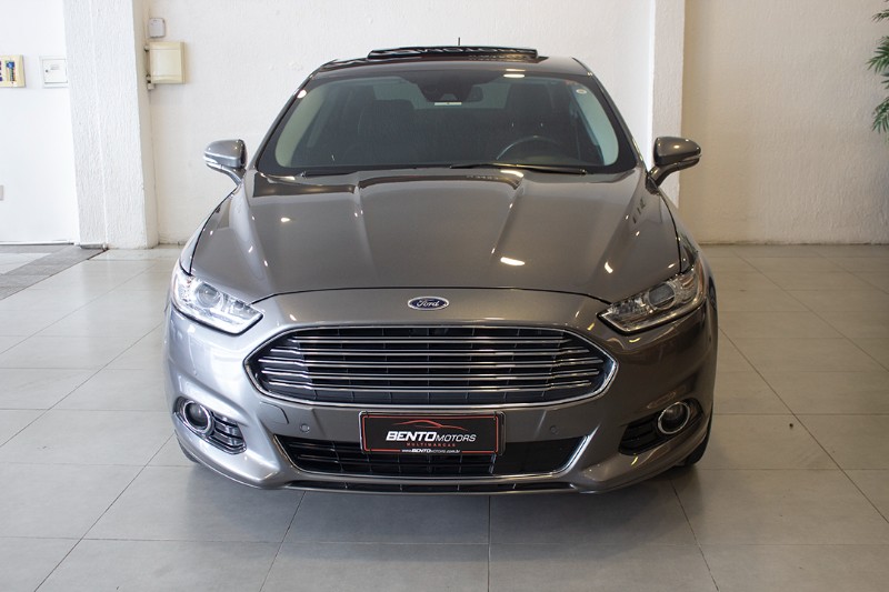 FORD FUSION 2.0 TITANIUM GTDI ECOBOOST AWD AUTOMÁTICO 2013/2014 BENTO MOTORS BENTO GONÇALVES / Carros no Vale