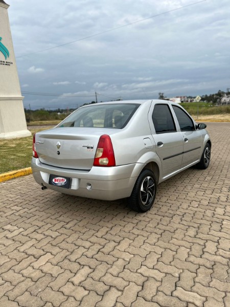 RENAULT SANDERO 1.6 EXPRESSION 16V FLEX 4P MANUAL 2008/2008 NEURI VEÍCULOS LAJEADO / Carros no Vale