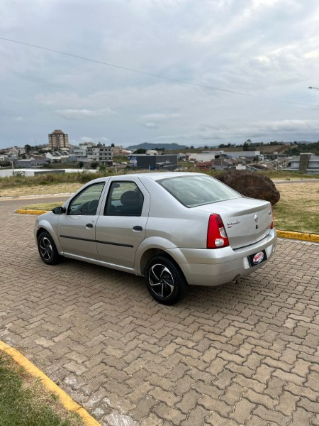 RENAULT SANDERO 1.6 EXPRESSION 16V FLEX 4P MANUAL 2008/2008 NEURI VEÍCULOS LAJEADO / Carros no Vale