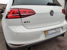 VOLKSWAGEN GOLF GTI 2.0 TSI 220CV AUT. 2014/2014 ROSAUTO VEÍCULOS VENÂNCIO AIRES / Carros no Vale