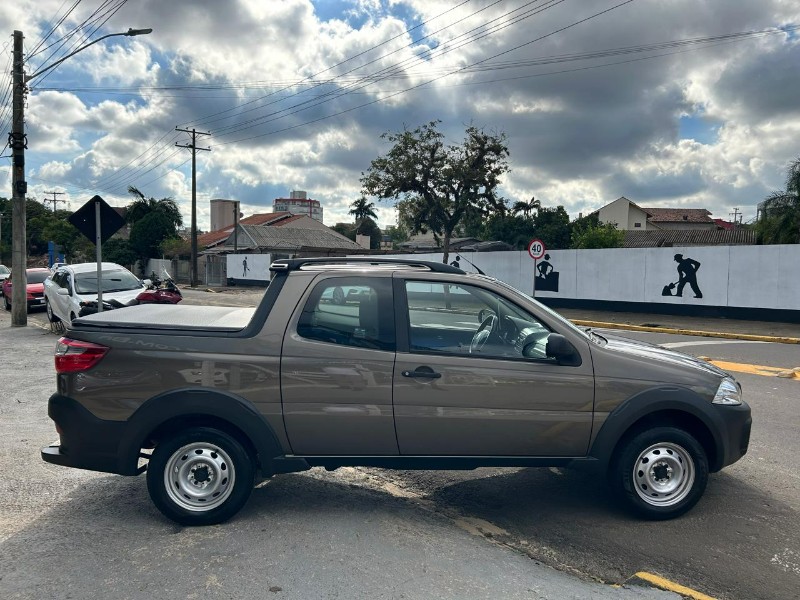 FIAT STRADA WORKING 1.4 MPI FIRE FLEX 8V CD 2014/2015 LS MULTIMARCAS VENÂNCIO AIRES / Carros no Vale