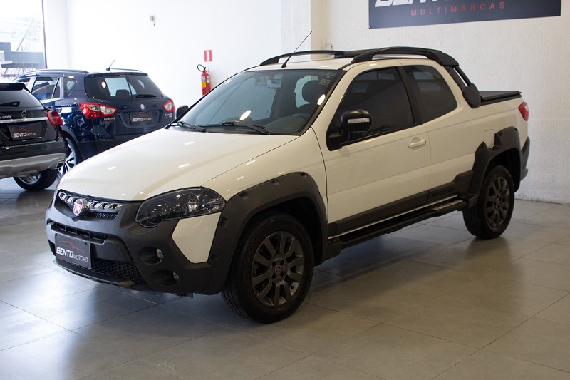 FIAT STRADA ADVENTURE 1.8/ 1.8 LOCKER FLEX CD 2017/2018 BENTO MOTORS BENTO GONÇALVES / Carros no Vale