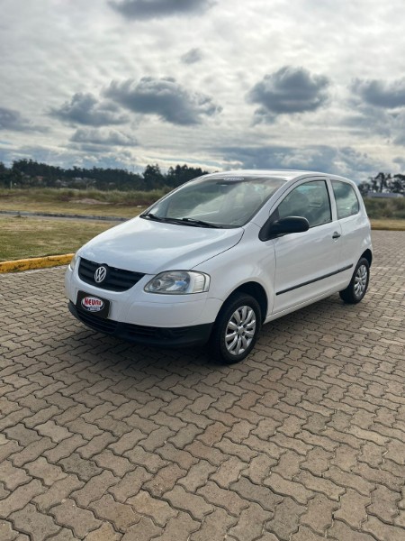 VOLKSWAGEN FOX 1.0 ROUTE 8V 2008/2009 NEURI VEÍCULOS LAJEADO / Carros no Vale