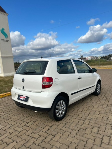 VOLKSWAGEN FOX 1.0 ROUTE 8V 2008/2009 NEURI VEÍCULOS LAJEADO / Carros no Vale