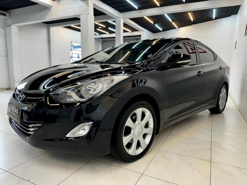 HYUNDAI ELANTRA GLS 2012/2012 LUCAS AUTOMÓVEIS BOM RETIRO DO SUL / Carros no Vale