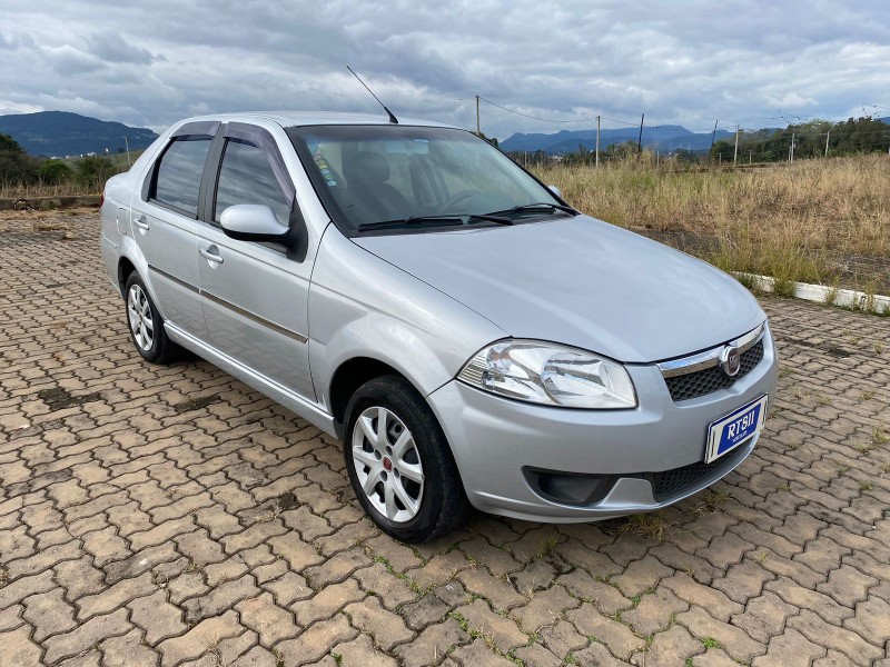 FIAT SIENA 1.4 EL 8V /2013 RT 811 VEÍCULOS ARROIO DO MEIO / Carros no Vale