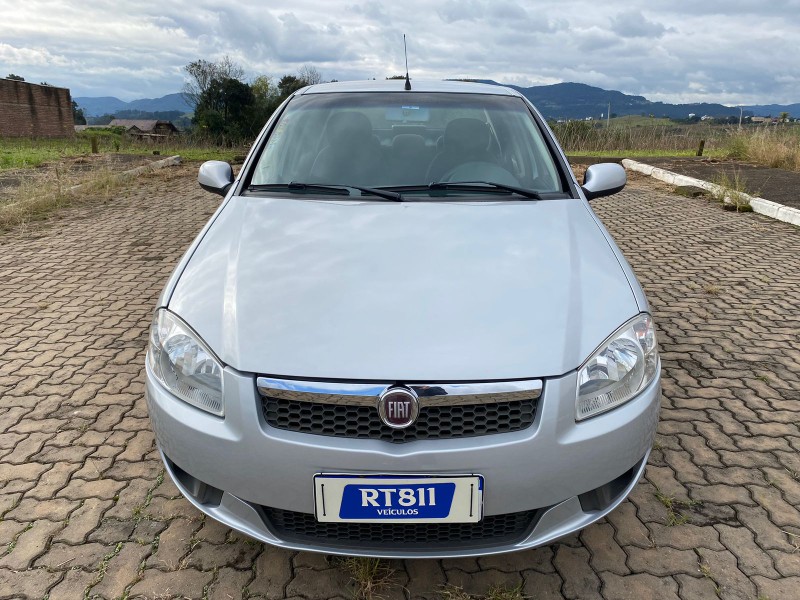 FIAT SIENA 1.4 EL 8V /2013 RT 811 VEÍCULOS ARROIO DO MEIO / Carros no Vale