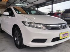 HONDA CIVIC 1.8 LXS 16V 2013/2014 SANCCAR VEÍCULOS SANTA CRUZ DO SUL / Carros no Vale