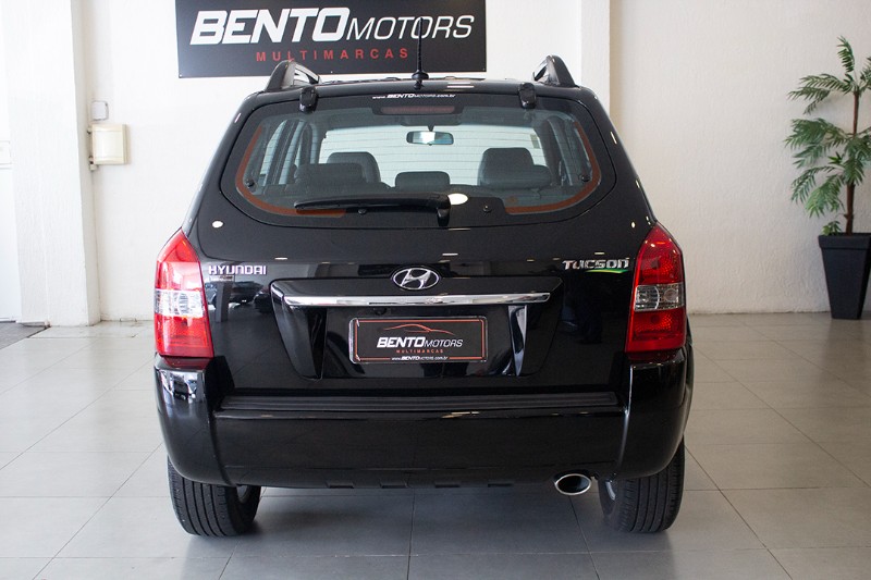 HYUNDAI TUCSON GLS 2.0 16V AUT. 2014/2015 BENTO MOTORS BENTO GONÇALVES / Carros no Vale