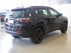 JEEP COMPASS 2.0 16V NIGHT EAGLE 4X4 2018/2018 BENTO MOTORS BENTO GONÇALVES / Carros no Vale