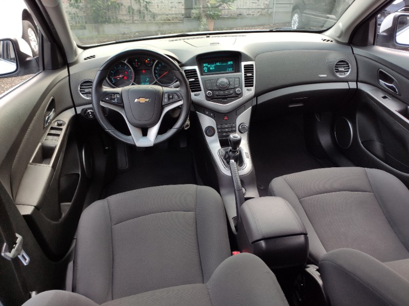 CHEVROLET CRUZE SPORT LT 1.8 2014/2014 ROSAUTO VEÍCULOS VENÂNCIO AIRES / Carros no Vale