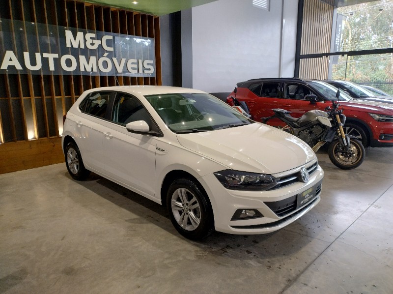 VOLKSWAGEN POLO 1.0 200 TSI COMFORTLINE 2020/2021 M&C AUTOMÓVEIS CAXIAS DO SUL / Carros no Vale