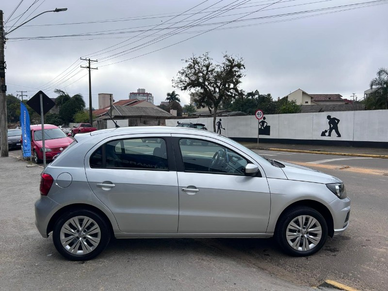 VOLKSWAGEN GOL 1.6 L 2022 2021/2022 LS MULTIMARCAS VENÂNCIO AIRES / Carros no Vale