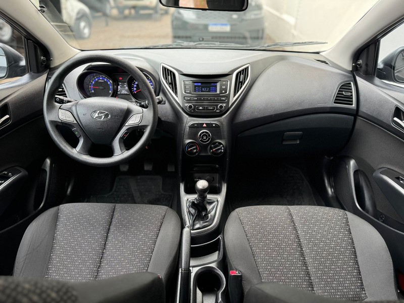 HYUNDAI HB20 UNIQUE 1.0 2019/2019 IDEAL VEÍCULOS LAJEADO / Carros no Vale