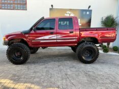 TOYOTA HILUX CABINE DUPLA /1993 IDEAL VEÍCULOS LAJEADO / Carros no Vale