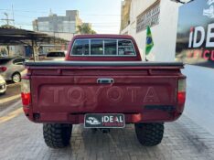 TOYOTA HILUX CABINE DUPLA /1993 IDEAL VEÍCULOS LAJEADO / Carros no Vale