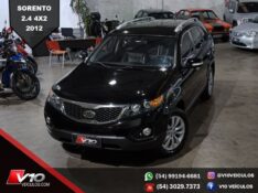 KIA SORENTO 2.4 EX 4X2 16V GASOLINA 4P AUTOMÁTICO 2012/2012 V10 VEÍCULOS CAXIAS DO SUL / Carros no Vale