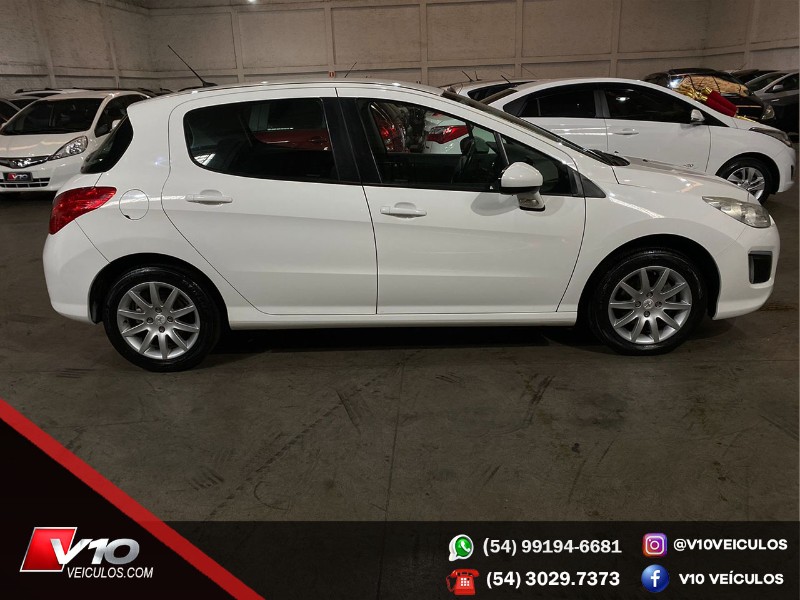 PEUGEOT 308 1.6 ACTIVE 16V FLEX 4P MANUAL 2013/2014 V10 VEÍCULOS CAXIAS DO SUL / Carros no Vale