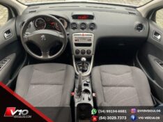 PEUGEOT 308 1.6 ACTIVE 16V FLEX 4P MANUAL 2013/2014 V10 VEÍCULOS CAXIAS DO SUL / Carros no Vale