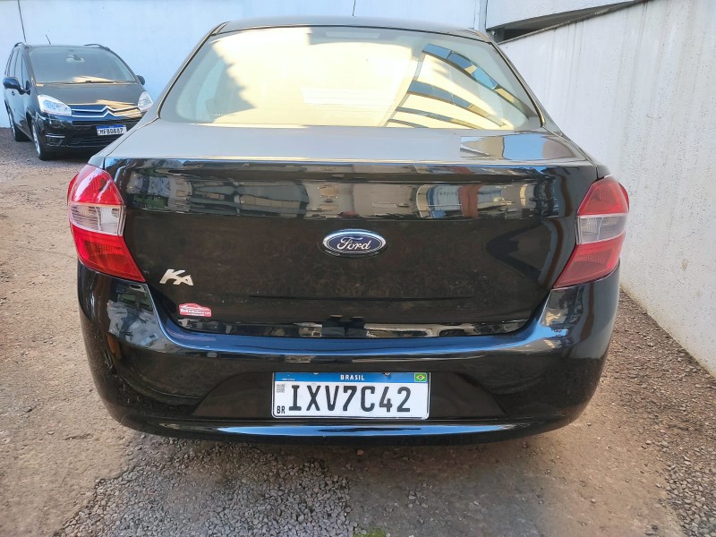 FORD KA + SE 1.0 2017/2018 ALTERNATIVA VEÍCULOS LAJEADO / Carros no Vale