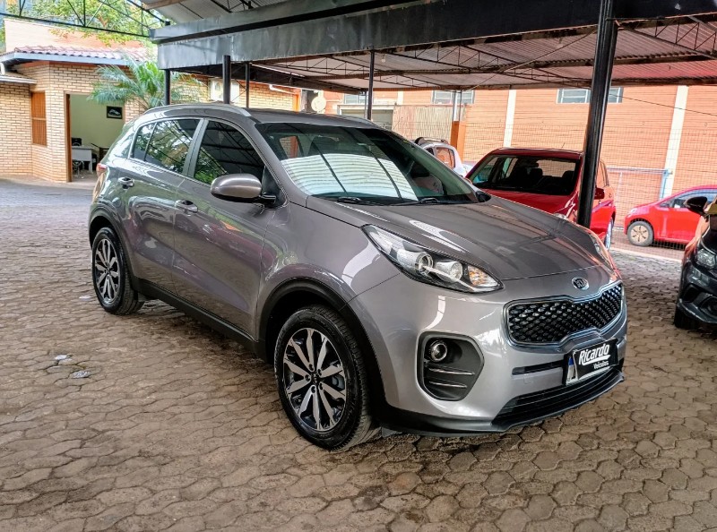 KIA SPORTAGE 2.0 LX 16V 2018 2017/2018 RICARDO VEÍCULOS TEUTÔNIA / Carros no Vale