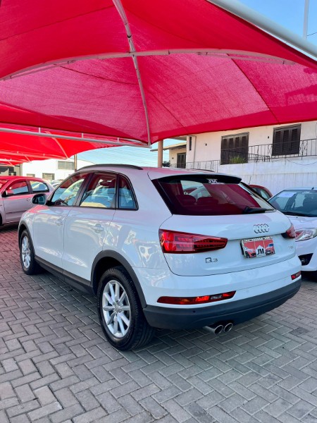 AUDI Q3 1.4 TFSI S-TRONIC 2015/2016 JM AUTOMÓVEIS VENÂNCIO AIRES / Carros no Vale