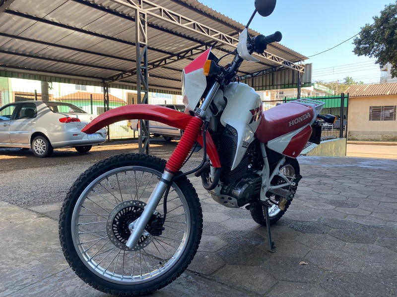 HONDA MOTOS XLX 350 R /1990 RT 811 VEÍCULOS ARROIO DO MEIO / Carros no Vale