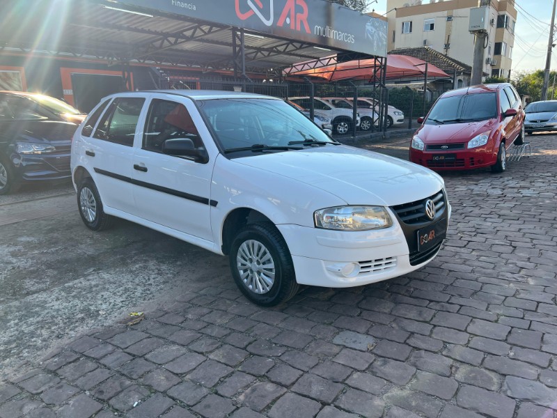 VOLKSWAGEN GOL 1.0 MI CITY 8V FLEX 4P MANUAL 2014/2014 AR MULTIMARCAS VENÂNCIO AIRES / Carros no Vale