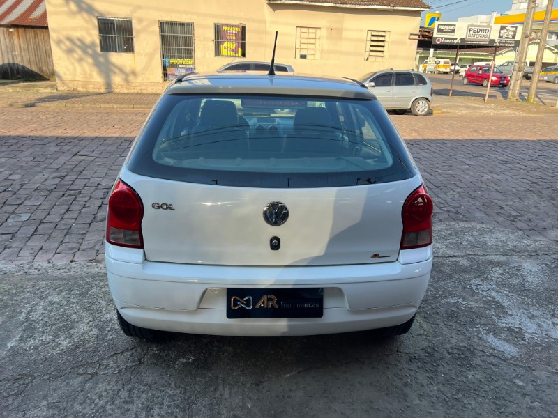 VOLKSWAGEN GOL 1.0 MI CITY 8V FLEX 4P MANUAL 2014/2014 AR MULTIMARCAS VENÂNCIO AIRES / Carros no Vale