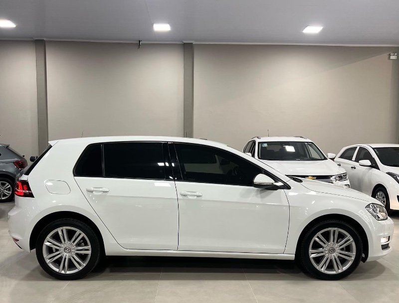 VOLKSWAGEN GOLF 1.4 HIGHLINE TSI 2015/2015 LEHMEN VEÍCULOS VENÂNCIO AIRES / Carros no Vale