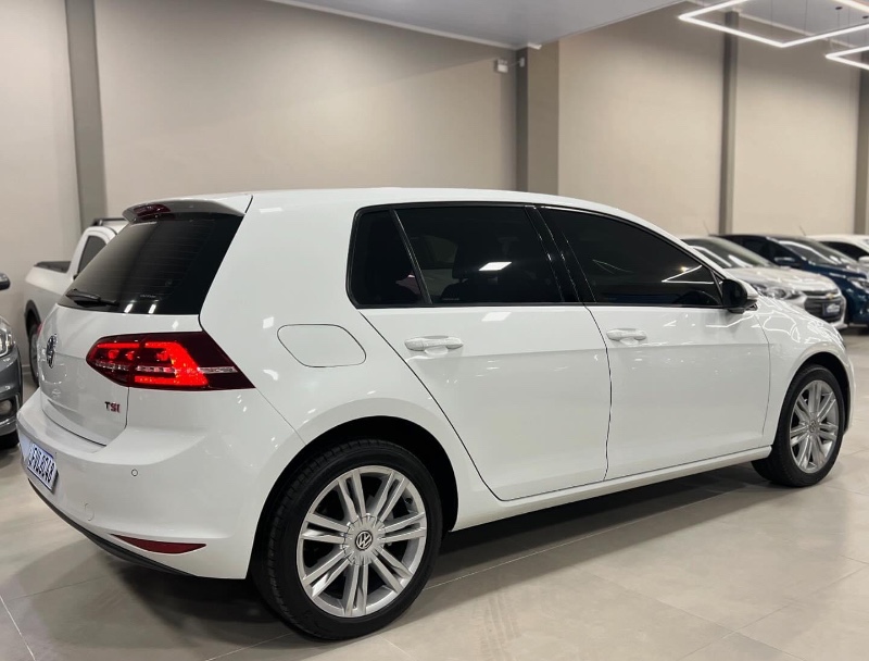 VOLKSWAGEN GOLF 1.4 HIGHLINE TSI 2015/2015 LEHMEN VEÍCULOS VENÂNCIO AIRES / Carros no Vale