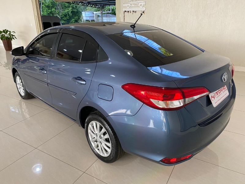 TOYOTA YARIS 1.5 XL LIVE SEDAN 16V 2020/2020 TONHO AUTOMÓVEIS LAJEADO / Carros no Vale