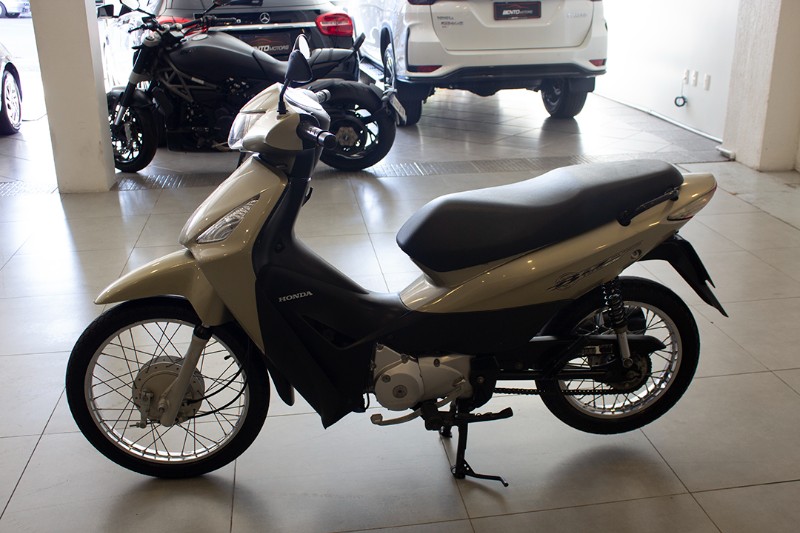 HONDA MOTOS BIZ 125 ES 2009/2010 BENTO MOTORS BENTO GONÇALVES / Carros no Vale