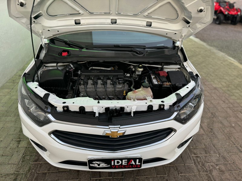 CHEVROLET PRISMA SED. LT 1.4 8V FLEXPOWER 4P /2019 IDEAL VEÍCULOS LAJEADO / Carros no Vale