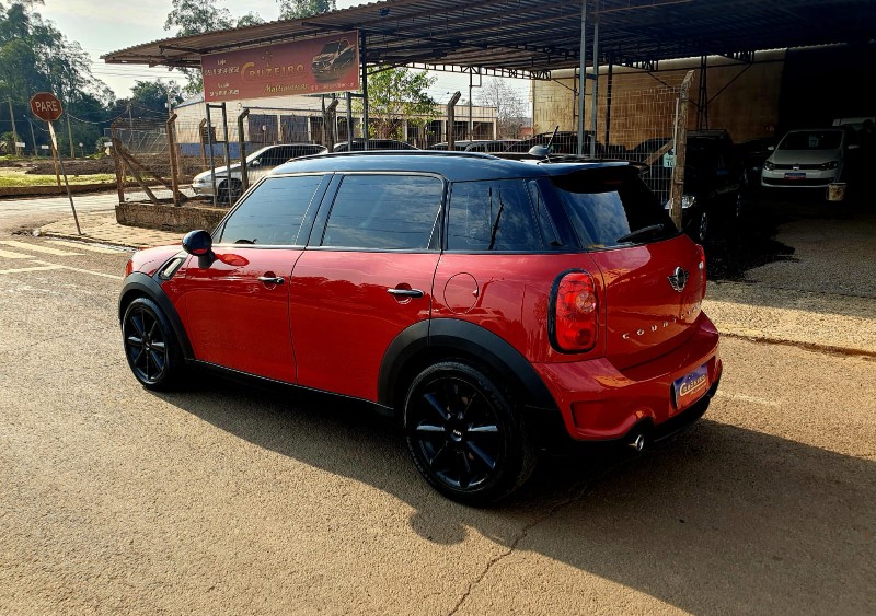 MINI COOPER 1.6 COUNTRYMAN 2015/2016 CRUZEIRO MULTIMARCAS CRUZEIRO DO SUL / Carros no Vale