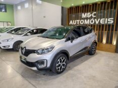 RENAULT CAPTUR 1.6 INTENSE 2017/2018 M&C AUTOMÓVEIS CAXIAS DO SUL / Carros no Vale