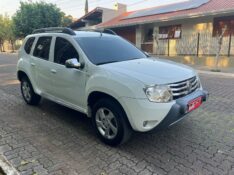 RENAULT DUSTER 1.6 2013/2013 ELY AUTOMÓVEIS LAJEADO / Carros no Vale