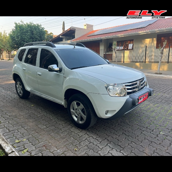 RENAULT DUSTER 1.6 2013/2013 ELY AUTOMÓVEIS LAJEADO / Carros no Vale