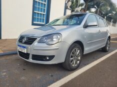 VOLKSWAGEN POLO 1.6 MI SPORTLINE 8V 2008/2009 ADRIANO VEÍCULOS CRUZEIRO DO SUL / Carros no Vale