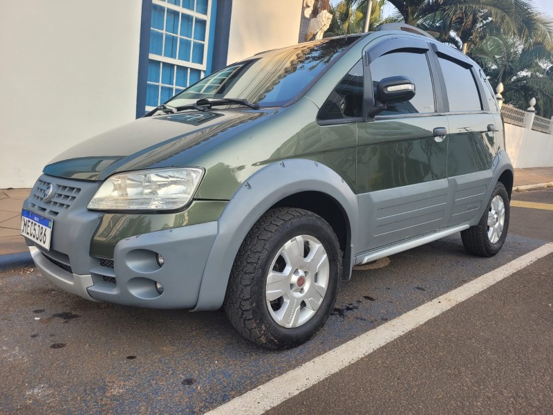 FIAT IDEIA ADVENTURE 1.8 2007/2007 ADRIANO VEÍCULOS CRUZEIRO DO SUL / Carros no Vale