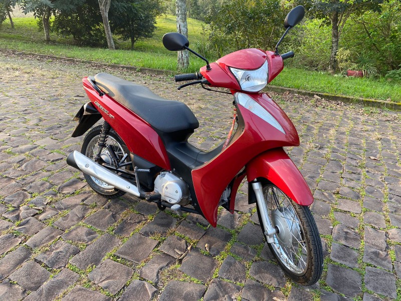 HONDA MOTOS BIZ 125 ES /2013 RT 811 VEÍCULOS ARROIO DO MEIO / Carros no Vale