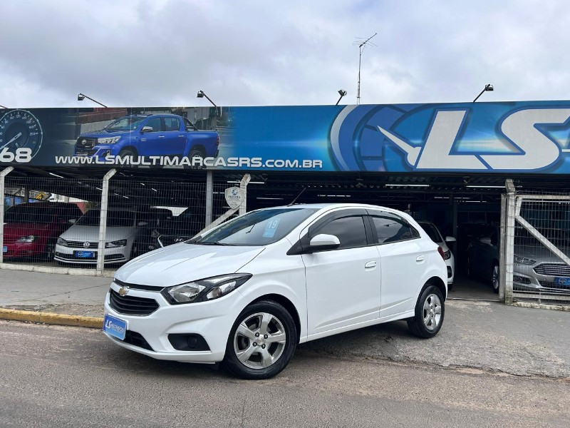 CHEVROLET ONIX LT 1.4 MECANICO 2019/2019 LS MULTIMARCAS VENÂNCIO AIRES / Carros no Vale