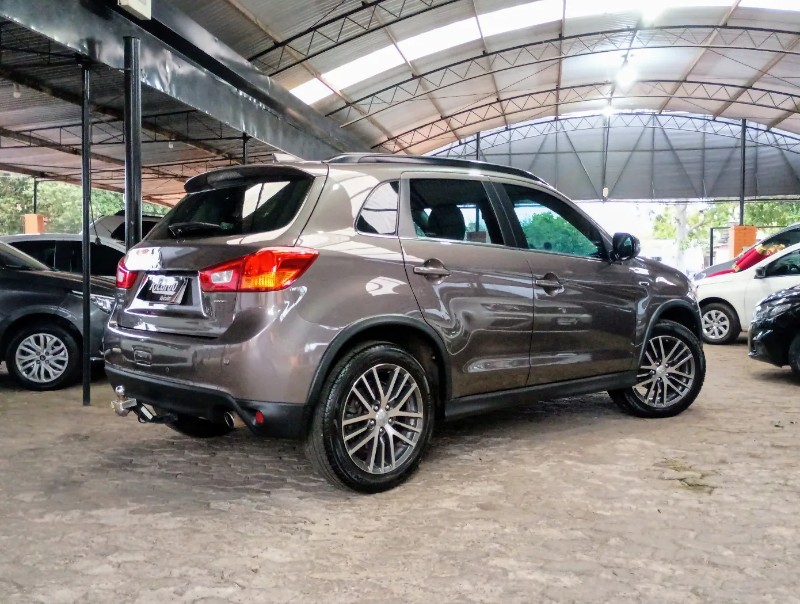 MITSUBISHI ASX 2.0 16V 4WD 2018 2017/2018 RICARDO VEÍCULOS TEUTÔNIA / Carros no Vale