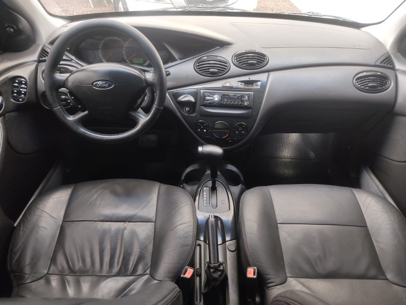 FORD FOCUS GHIA SEDAN 2.0 - 2007