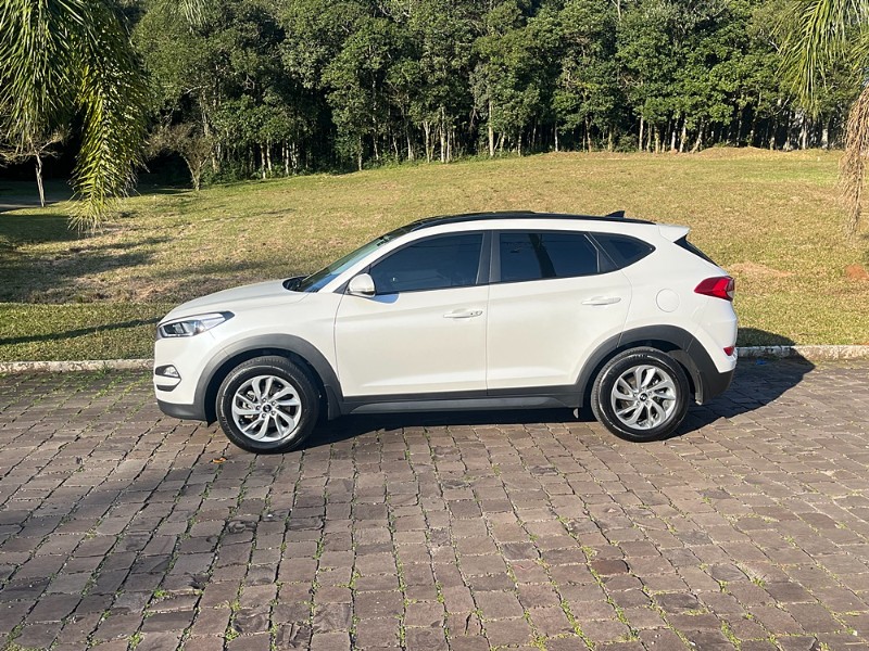 HYUNDAI TUCSON GLS 1.6 TURBO 2019/2020 BOSCO AUTOMÓVEIS GUAPORÉ / Carros no Vale